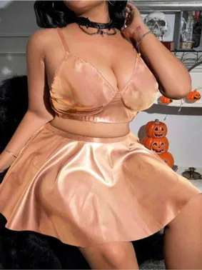 Real Passione Gold Büyük Beden Parlak Deri Görünümlü Etekli Takım Real Passione 40023 - Alternatif Görünüm