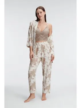 Anıl İp Askılı V Yaka KADIN Çiçek Desenli Yazlık Dokuma Dantel Detaylı Pijama Takımı Sabahlık Anıl 5830