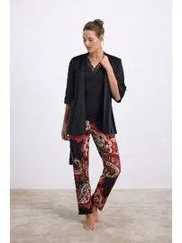 Anıl Kadın Desenli Pantolonlu 3’lü Set – Sabahlık, Dantel Detaylı Atlet ve Pantolon Takımı Anıl 11546