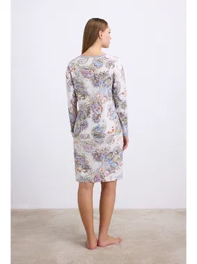 Anıl Kadın Desenli Uzun Kollu Viskon Gecelik – Düğme Detaylı, Yumuşak ve Nefes Alabilen Kumaş Anıl 11570 - Alternatif Görünüm