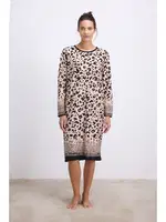 Kadın Uzun Kollu Leopar Desenli ve Doğal Dokulu Gecelik Anıl 11539 Siyah