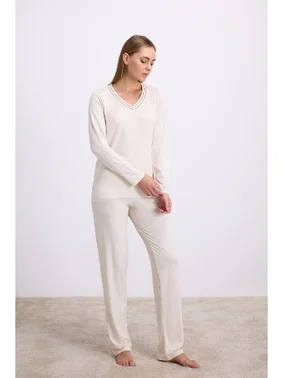 Anıl Kadın Uzun Kollu Pijama Takımı Şık V Yaka ve Minimal Tasarım Anıl 11616