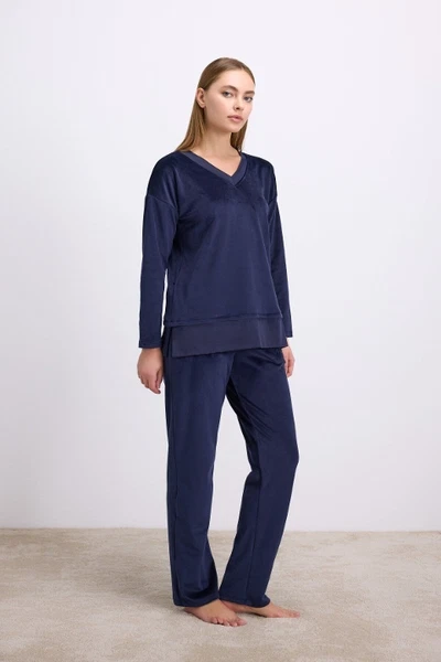 Kadın Uzun Kollu Sweatshirt ve Pantolon Pijama Takımı Konforlu Uyku & Ev Giyimi Anıl 11573